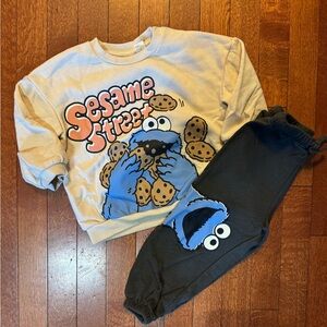 H&M Sesame Street Cookie Monster Sweatshirt and Pants Set